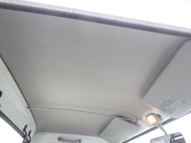 2005 Suzuki Carry JDM car for sale — photo 11 of 24