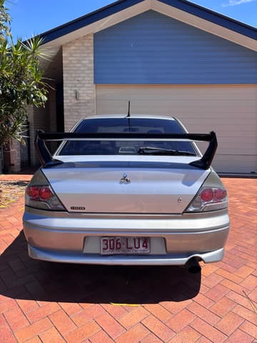 2002 Mitsubishi Lancer Evolution JDM car for sale — photo 5 of 10