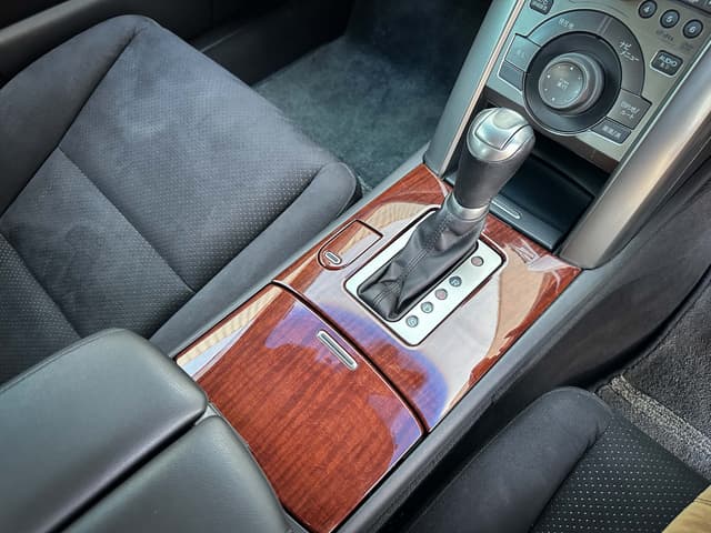 2008 Honda Legend JDM car for sale — photo 19 of 25