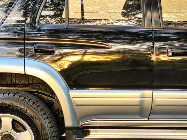 1997 Toyota Hilux Surf JDM car for sale — photo 8 of 25