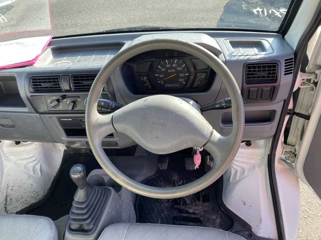 2001 Mitsubishi Minicab JDM car for sale — photo 5 of 10