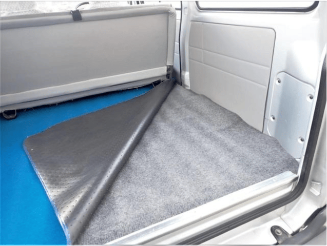 1990 Mitsubishi Minicab JDM car for sale — photo 13 of 17