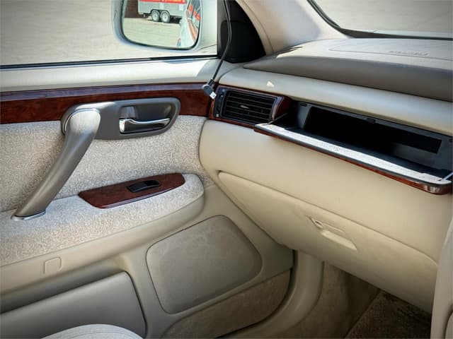 2000 Toyota Crown JDM car for sale — photo 22 of 25