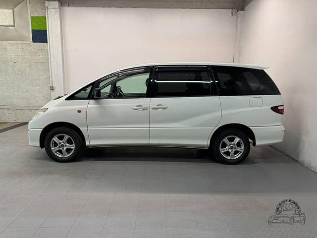 2001 Toyota Estima JDM car for sale — photo 11 of 25