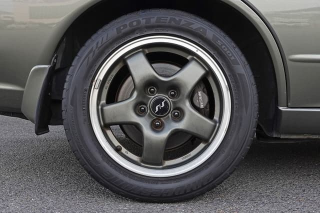 1992 Nissan Skyline JDM car for sale — photo 23 of 25
