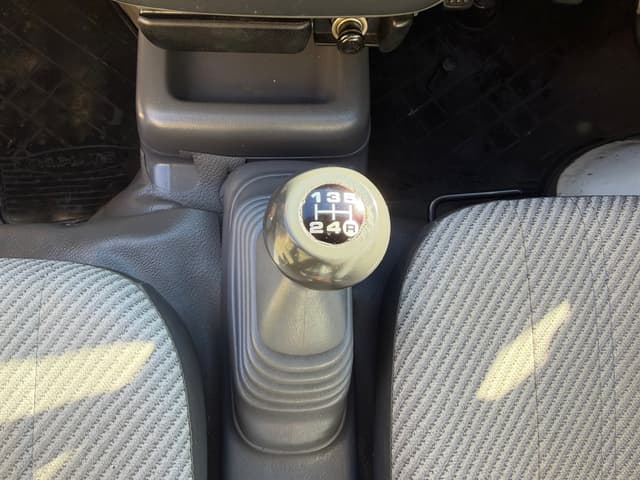 1999 Daihatsu Hijet JDM car for sale — photo 19 of 20