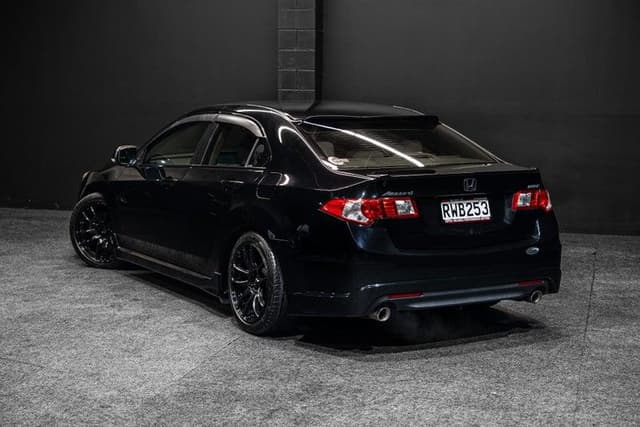2010 Honda Accord JDM car for sale — photo 6 of 14