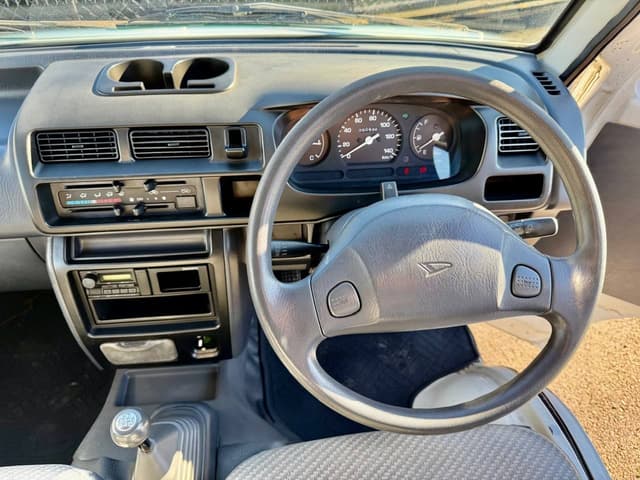 1999 Daihatsu Hijet JDM car for sale — photo 16 of 25