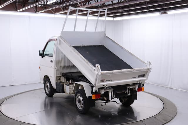 1997 Daihatsu Hijet JDM car for sale — photo 11 of 25