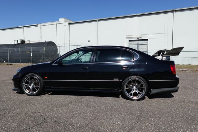 2000 Toyota Aristo JDM car for sale — photo 11 of 18
