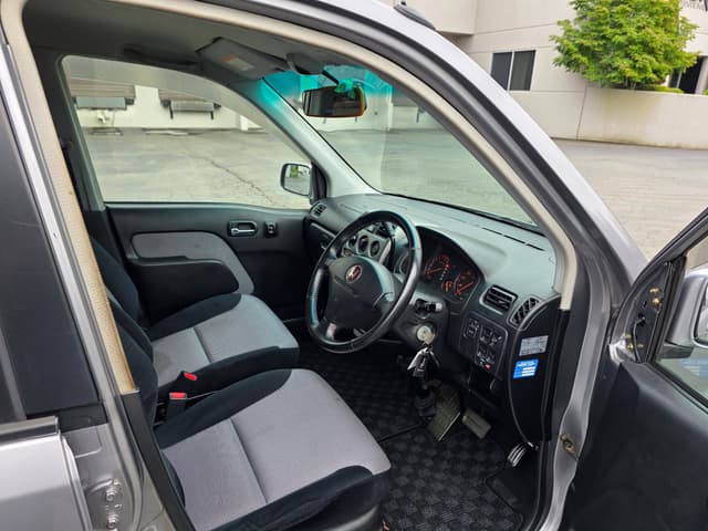 2001 Honda Life JDM car for sale — photo 10 of 13