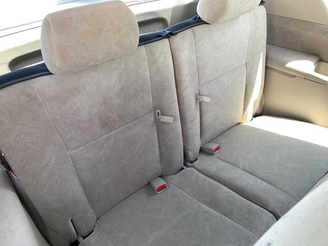 2001 Toyota Ipsum JDM car for sale — photo 17 of 25