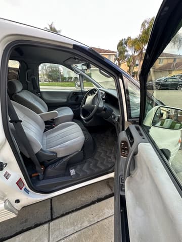 1997 Toyota Estima JDM car for sale — photo 7 of 16