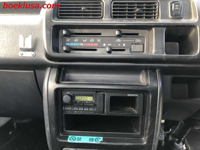 1999 Daihatsu Hijet JDM car for sale — photo 16 of 22