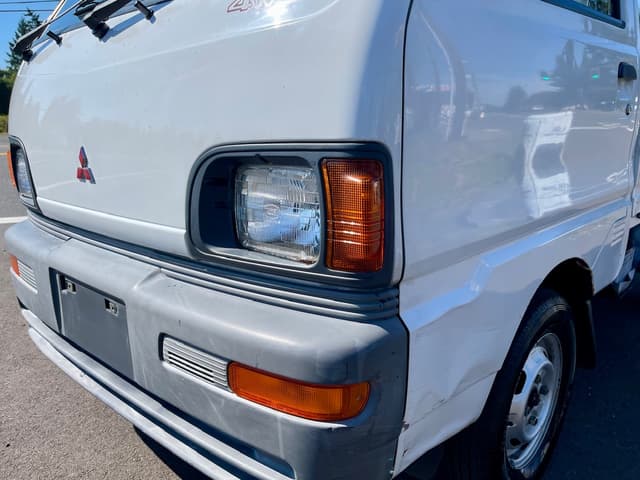 1994 Mitsubishi Minicab JDM car for sale — photo 11 of 25