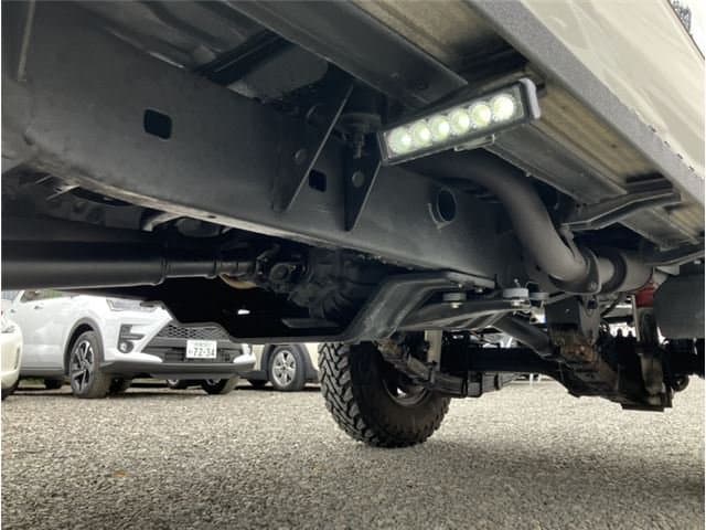 1999 Toyota Land Cruiser JDM car for sale — photo 9 of 25