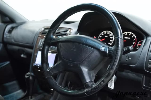 1997 Mitsubishi Legnum JDM car for sale — photo 12 of 25