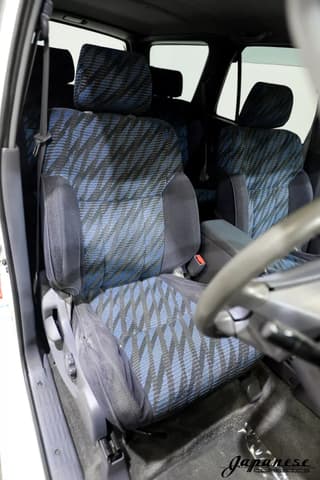 1998 Toyota Hilux JDM car for sale — photo 14 of 25