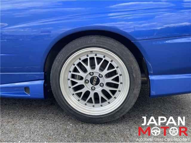 2001 Nissan Skyline JDM car for sale — photo 11 of 14