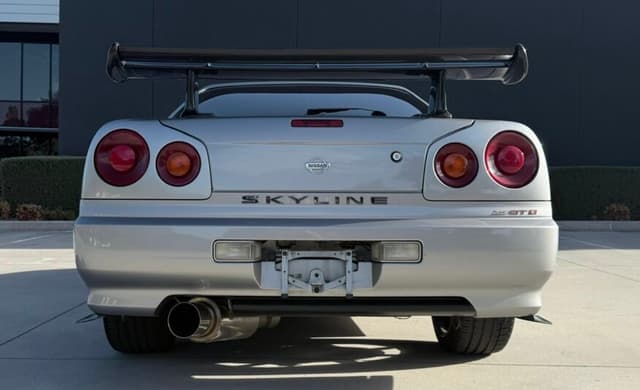 1998 Nissan Skyline JDM car for sale — photo 13 of 25