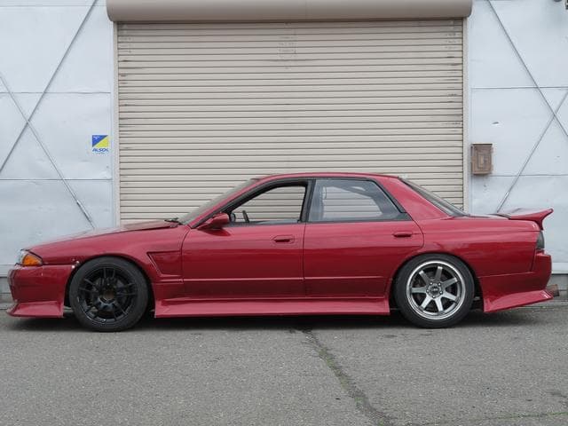 1989 Nissan Skyline JDM car for sale — photo 5 of 25