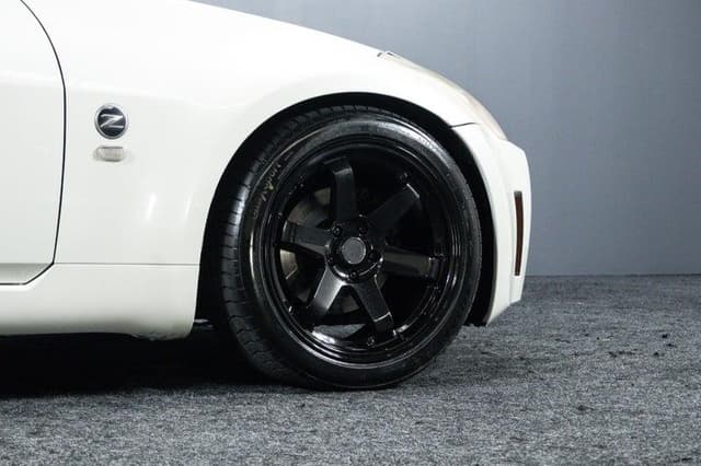 2004 Nissan Fairlady Z JDM car for sale — photo 15 of 18