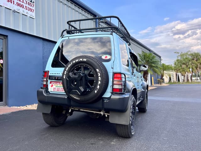 1996 Mitsubishi Pajero JDM car for sale — photo 8 of 26