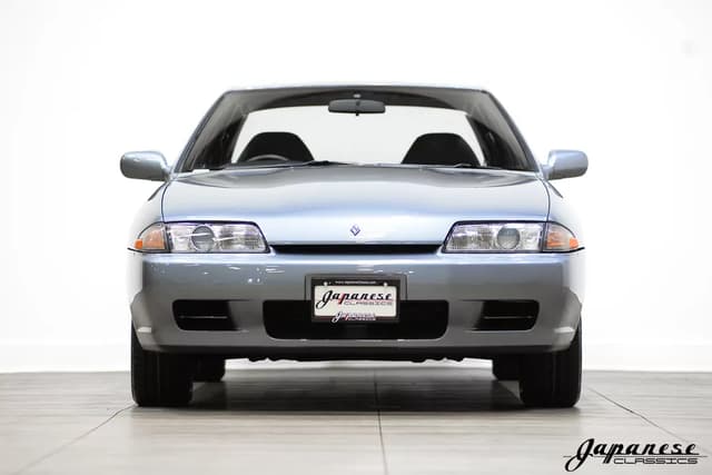 1989 Nissan Skyline JDM car for sale — photo 2 of 25