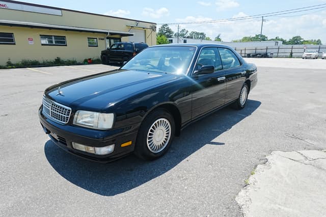 1996 Nissan Cedric JDM car for sale — photo 2 of 21