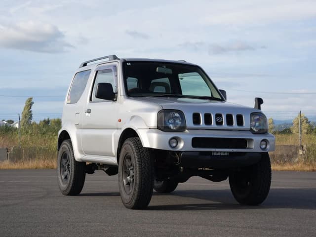 1998 Suzuki Jimny JDM car for sale — photo 5 of 25
