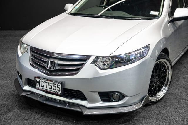2012 Honda Accord JDM car for sale — photo 2 of 17