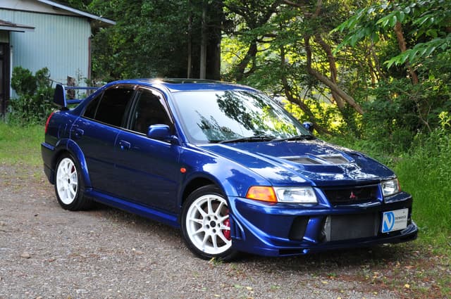 2000 Mitsubishi Lancer Evolution JDM car for sale — photo 6 of 25