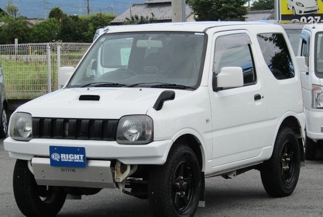2008 Suzuki Jimny JDM car for sale — photo 2 of 14