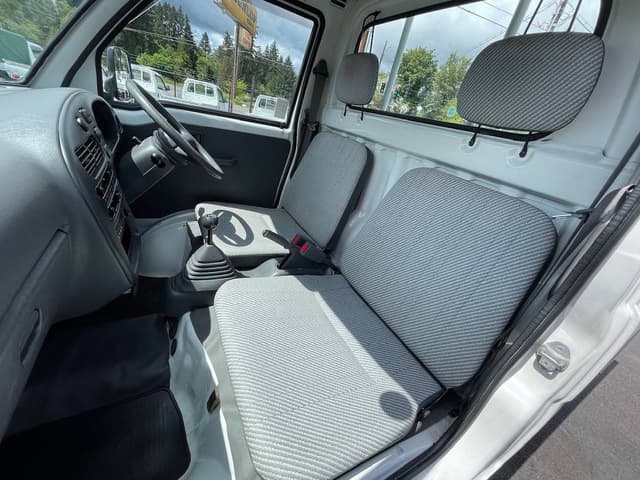 1996 Daihatsu Hijet JDM car for sale — photo 23 of 25