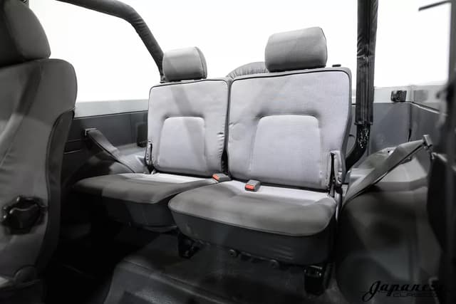 1992 Mitsubishi Pajero JDM car for sale — photo 17 of 25