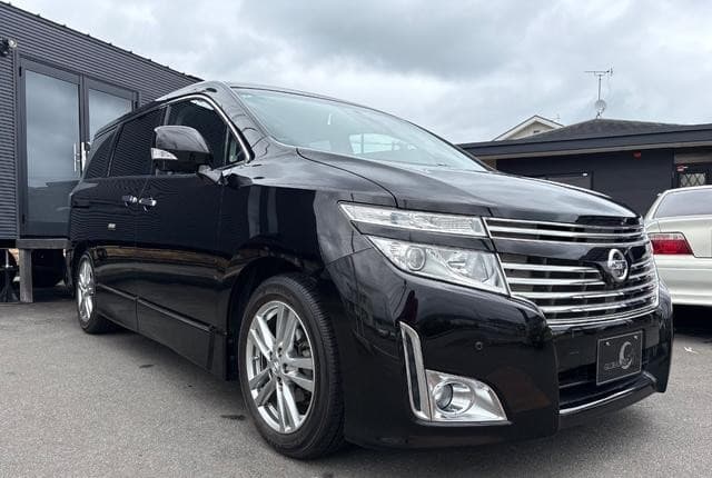 2010 Nissan Elgrand JDM car for sale — photo 24 of 25