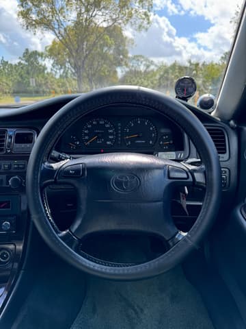1994 Toyota Chaser JDM car for sale — photo 26 of 28