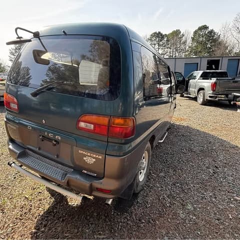 1995 Mitsubishi Delica JDM car for sale — photo 8 of 8