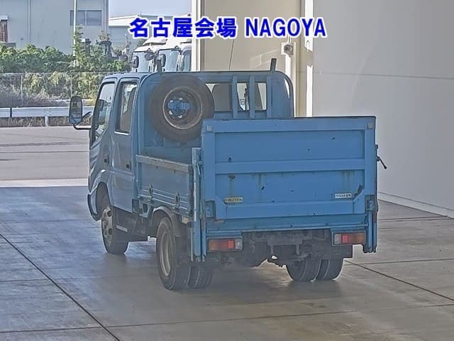 2008 Toyota Dyna JDM car for sale — photo 2 of 8