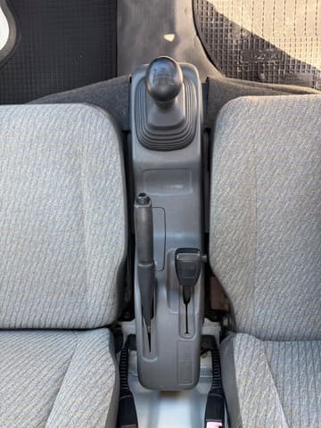 2001 Suzuki Carry JDM car for sale — photo 12 of 18