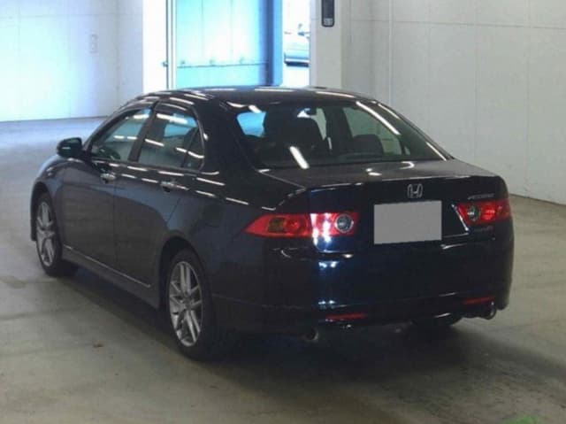 2004 Honda Accord JDM car for sale — photo 3 of 9