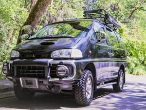 1996 Mitsubishi Delica JDM car for sale