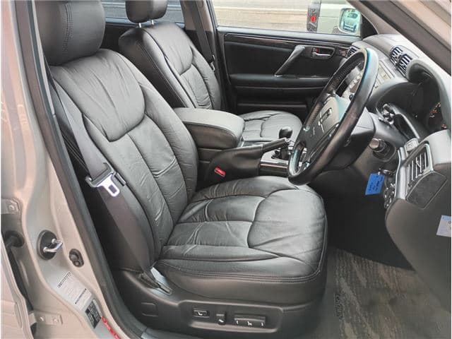 2003 Toyota Crown JDM car for sale — photo 10 of 24
