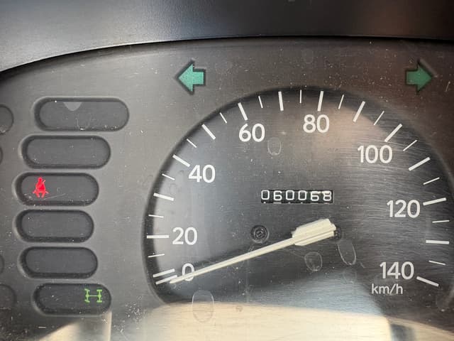 1995 Daihatsu Hijet JDM car for sale — photo 19 of 25