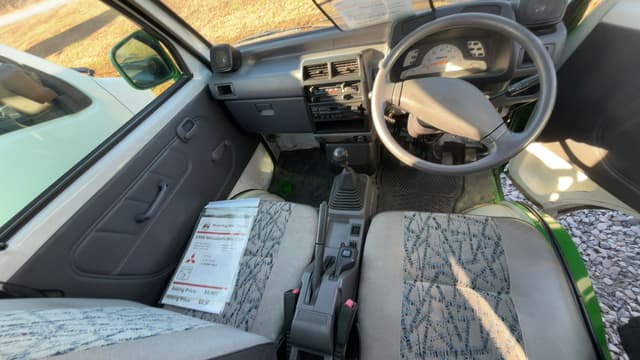 1998 Mitsubishi Minicab JDM car for sale — photo 5 of 5