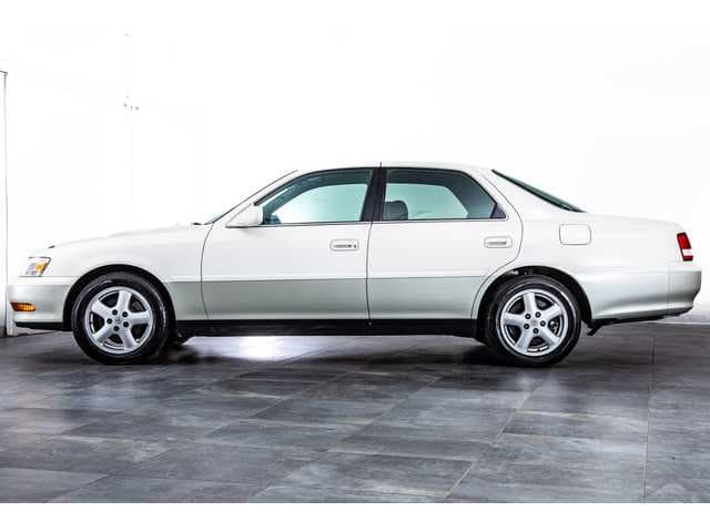 1997 Toyota Cresta JDM car for sale — photo 7 of 18