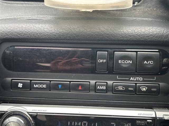 1992 Nissan Skyline JDM car for sale — photo 13 of 24