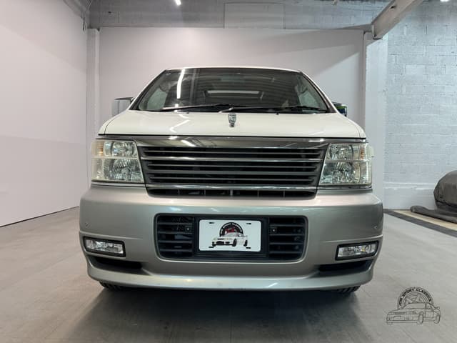2001 Nissan Elgrand JDM car for sale — photo 8 of 25