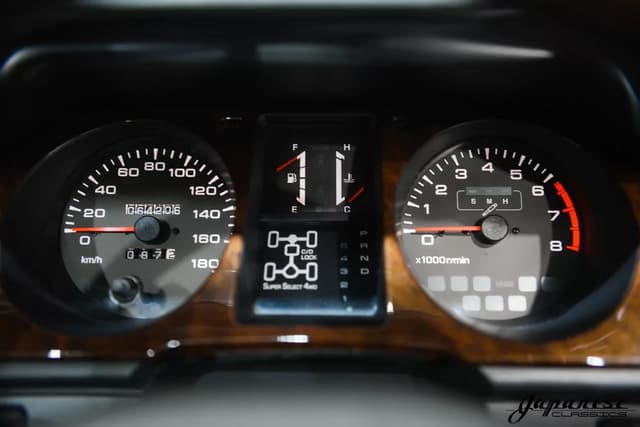 1997 Mitsubishi Pajero JDM car for sale — photo 14 of 25