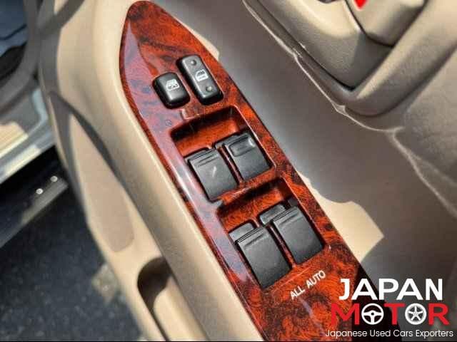 2001 Toyota Land Cruiser JDM car for sale — photo 13 of 23